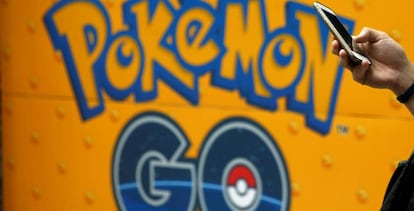 Un usuario del juego Pokémon Go