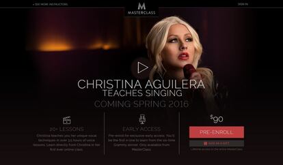 Fotograma del anuncio de Masterclass que publicita la clase de canto que imparte Christina Aguilera.