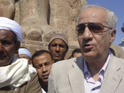 El ministro de Antig&uuml;edades, Mohamed Ibrahim Ali, durante la presentaci&oacute;n del coloso de Memnon.