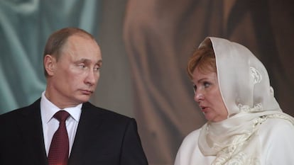 Vladímir Putin y su exmujer, Lyudmila, en una imagen de 2011.