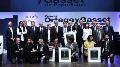 Foto de familia de los premiados en los Ortega y Gasset 2017.