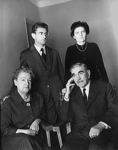 El último retrato de la familia Pavelic, tomado en 1959 en Madrid meses antes de la muerte del dictador croata en la capital española.