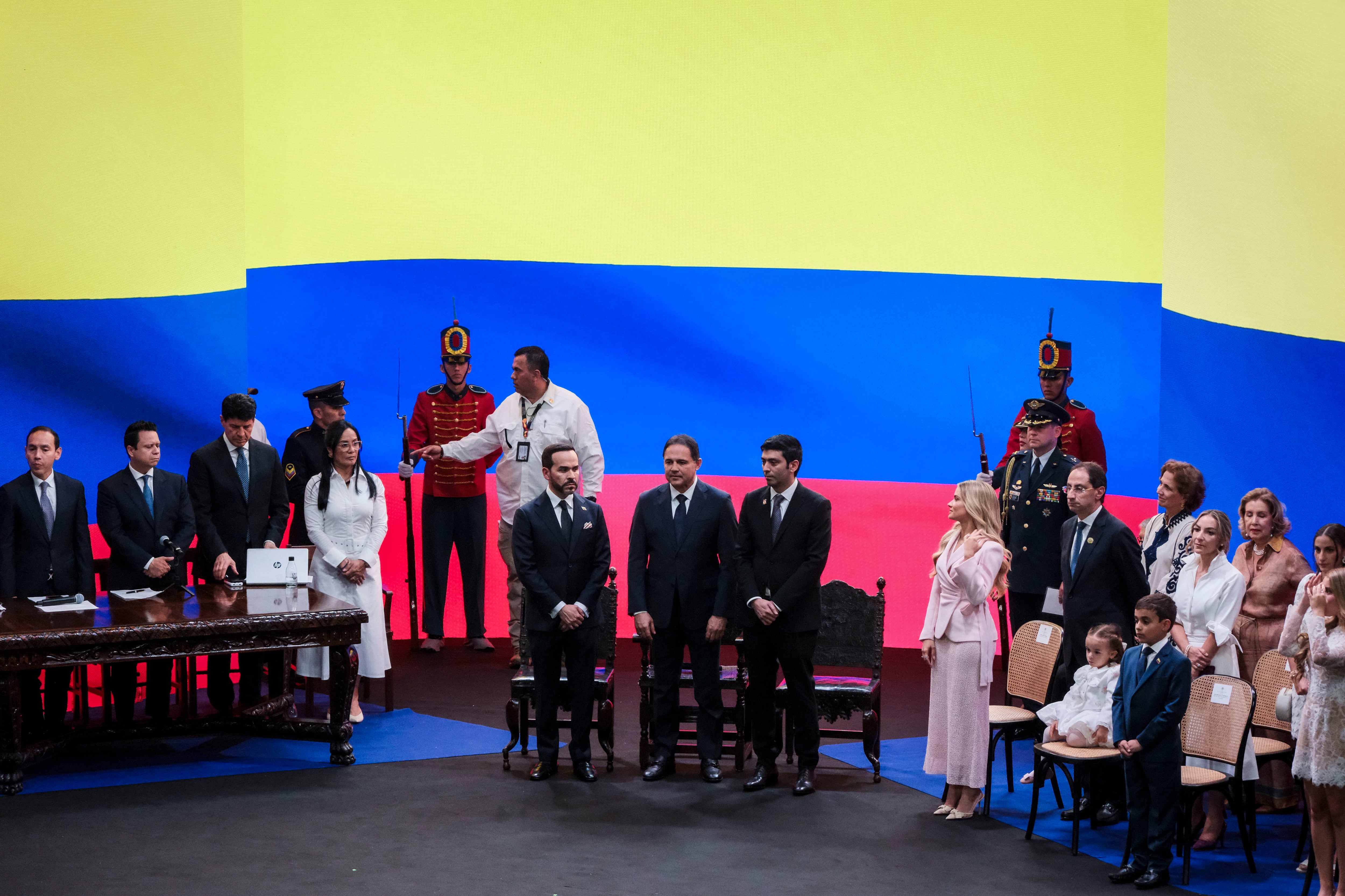 Abelardo de la Espriella durante el acto de posesión, en Cali.