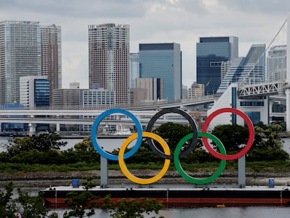 Los aros olímpicos llegaron a Tokio el pasado día 27.