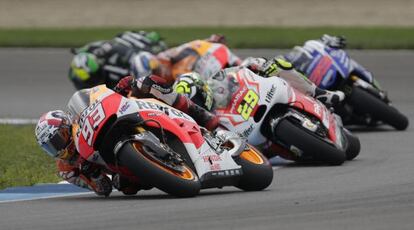 Márquez liderando un momento de la carrera.