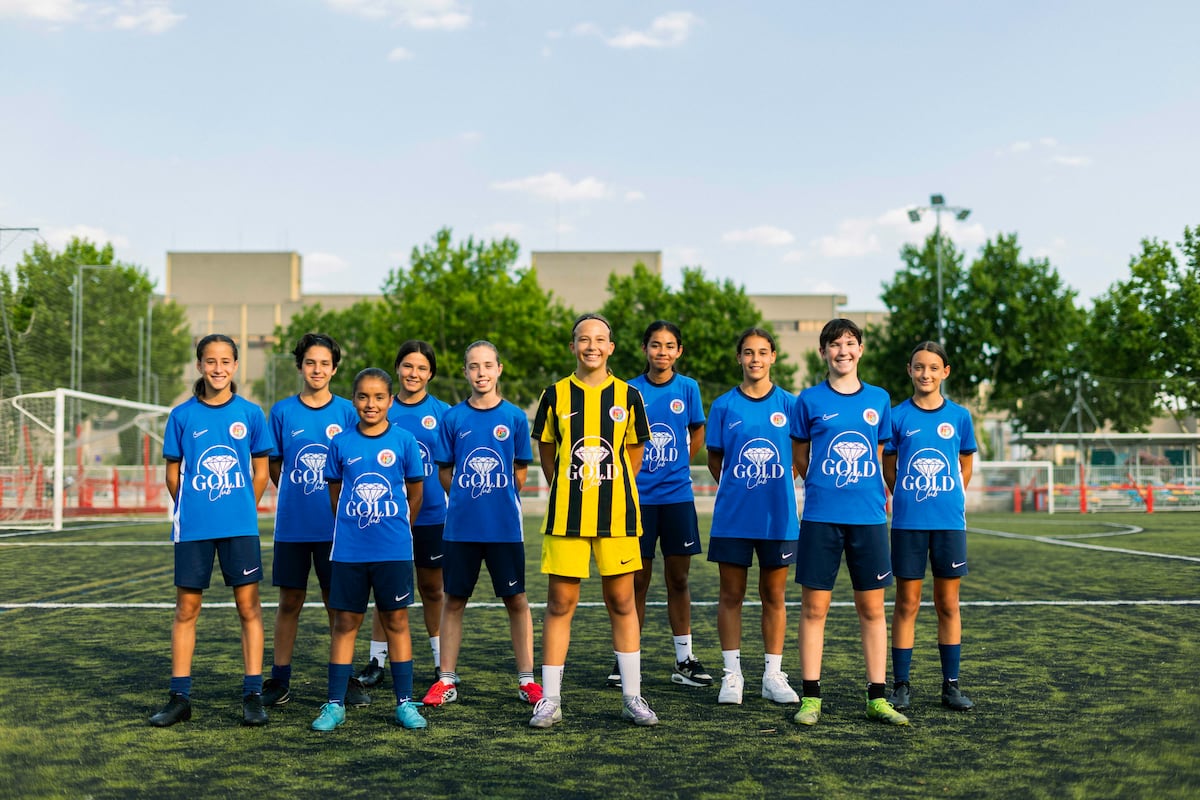 Girls' Soccer Team Scores 278 Goals in One Season