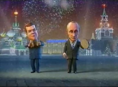 Putin y Medvedev, durante el vídeo.