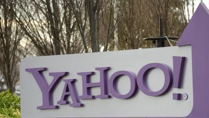 Logo de Yahoo en su sede.