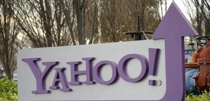 Logo de Yahoo en su sede.