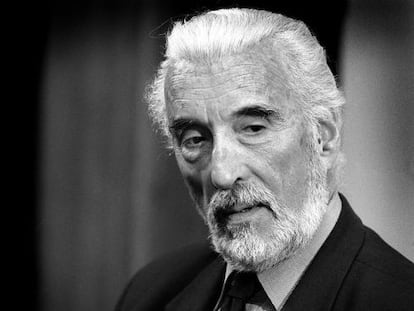 Christopher Lee, en un rodaje en Barcelona en 2001.