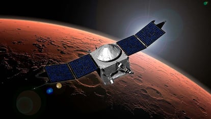 Imagen del satélite MAVEN de la NASA volando sobre Marte