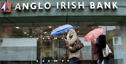 Una sucursal del Anglo Irish Bank en Belfast en 2010.