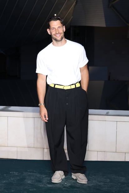 Simon Porte Jacquemus en la fundación Louis Vuitton de París el pasado 25 de julio.