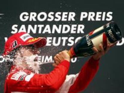 Fernando Alonso celebra la victoria en el Gran Premio de Alemania