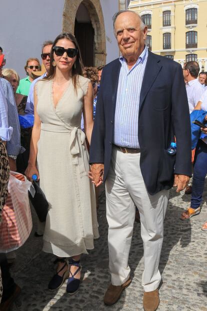 El marqués de Griñón, Carlos Falcó, con su mujer, Esther Doña, también acudieron a la corrida.