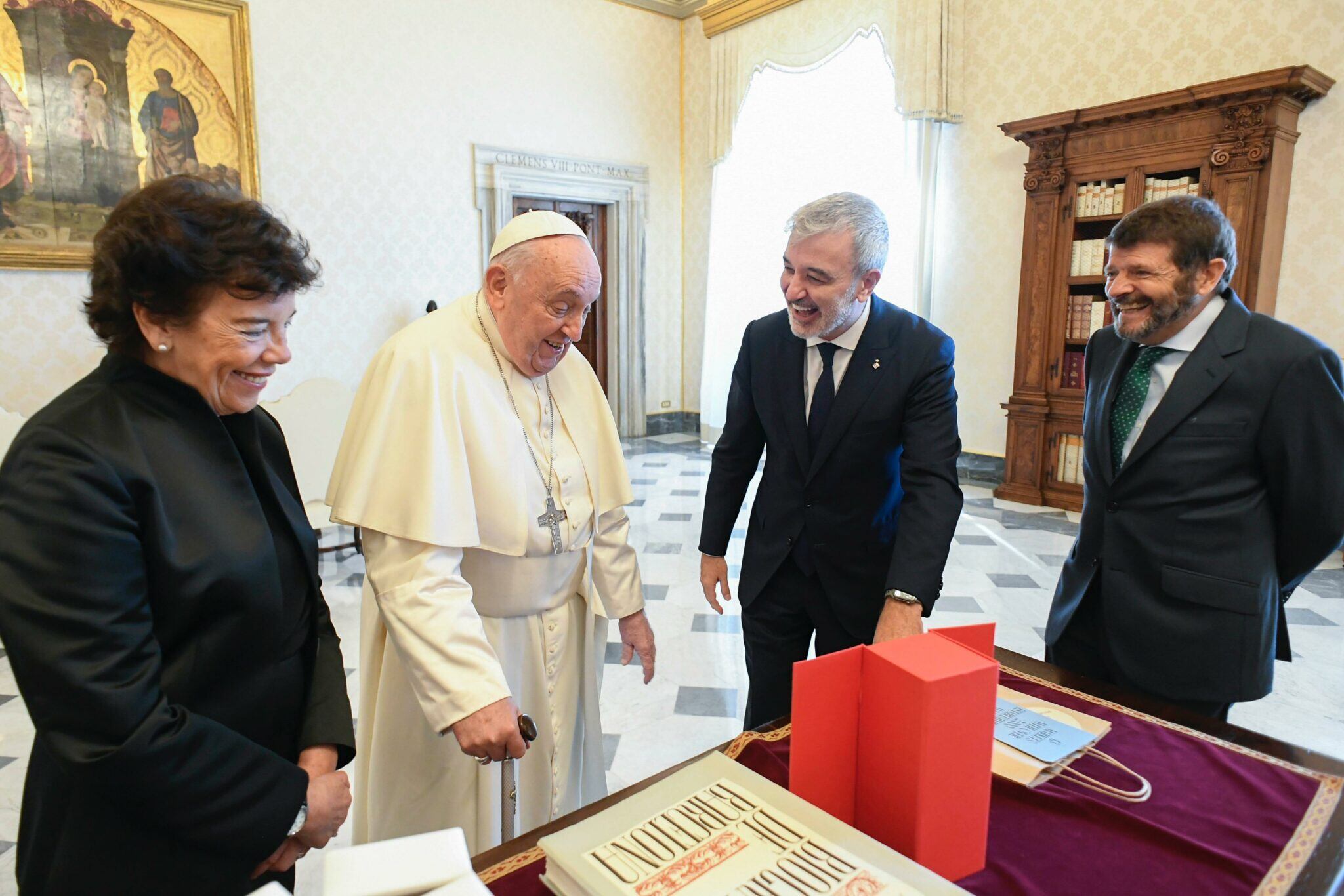 Jaume Collboni visita al Papa Francisco en el Vaticano en vísperas al milenario de Montserrat 