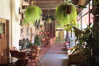 La terraza acristalada del Landa, uno de los rincones con más encanto del restaurante.