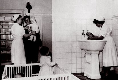 El hotel contaba con una guardería donde se cuidaban a los hijos de los empleados mientras sus madres realizaban la limpieza y atendían a los huéspedes. Otro dato, durante la Guerra Civil fue un hospital.