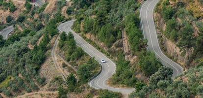 Una carretera rural en la provincia de Cáceres.