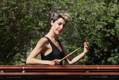 Virginia Rodrigo, artista musical que se define como "percuautora".