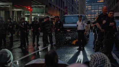 Agentes Federales, durante una protesta en Nueva York en mayo.