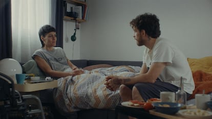 Anna Alarcón y Álvaro Cervantes, en 'Esmorza amb mi'.