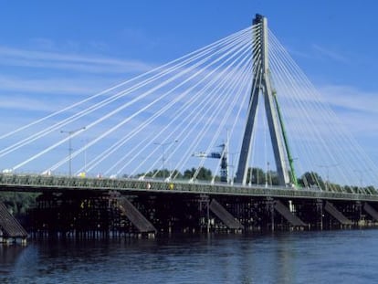 Puente Swietokrzys, en Polonia.