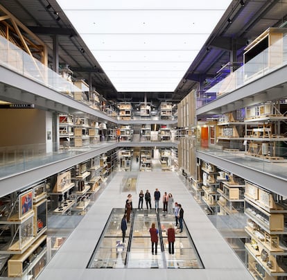 Diller Socofidio + Renfro han diseñado el nuevo Victoria and Albert East Storehouse: 16.000 metros cuadrados de almacenes abiertos al público.