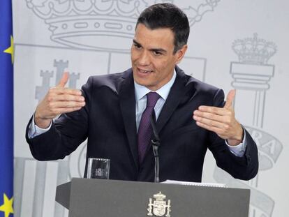 El presidente del Gobierno, Pedro Sánchez, durante su comparecencia antes los medios en el Palacio de La Moncloa