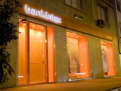 Exterior de una oficina de Bankinter. 