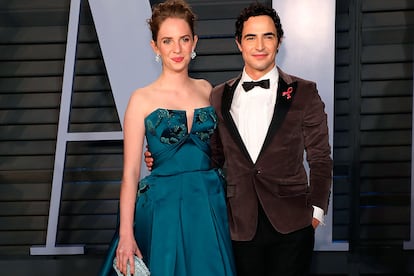 Junto al diseñador Zac Posen en la ‘after party’ de los Oscar 2018 de Vanity Fair.