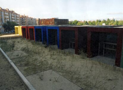 Entrada de la escuela infantil Los Pinos, en el barrio de las Retamas de Alcorcón.