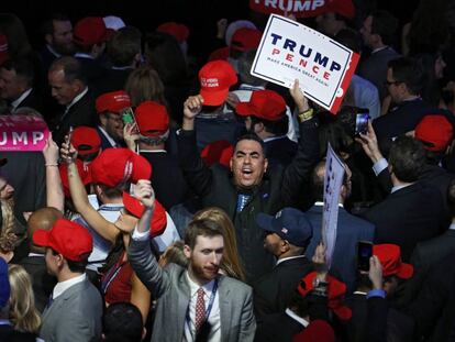 Simpatizantes de Trump en el hotel Hilton de Nueva York en el que celebraron su victoria el martes.