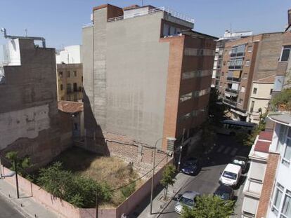 Uno de los solares que Sareb ha puesto a la venta, en Madrid.