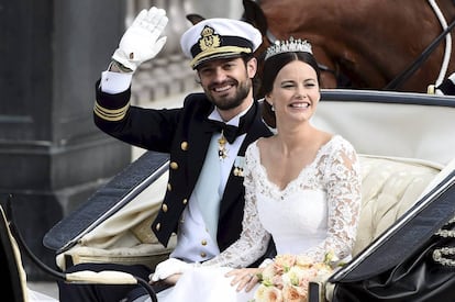 Carlos Felipe de Suecia y Sofia Hellqvist, el día de su boda en 2015.