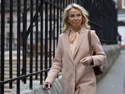 Corinna Larsen llegaba a la Corte de Justicia de Londres, el 29 de marzo.
