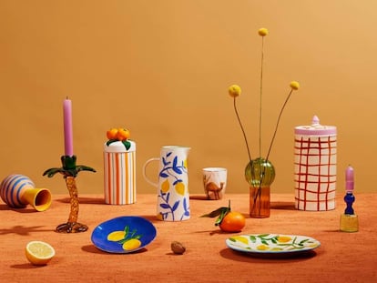 La marca holandesa &klevering mezcla platos con dibujos aniñados de frutas y copas de cóctel al estilo 'Mad Men'.