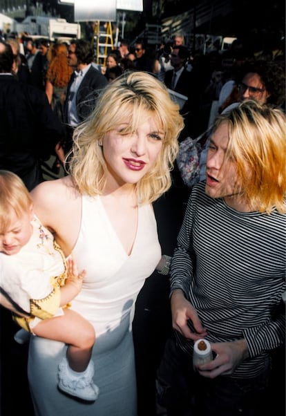 Conoci a Courtney Love en un concierto en 1991, segn el periodista Everett True. A partir de oto?o de ese a?o se les empez a ver juntos con ms frecuencia y a principios del a?o siguiente ella ya estaba embarazada. Se casaron en febrero de 1992, en la playa de Waikiki, en Hawi, y ese verano naci Frances Bean Cobain, la primera y nica hija de la pareja.