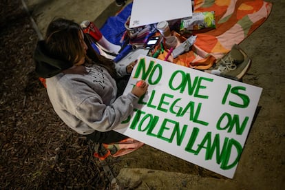 Manifestantes exigen la liberación de Yolanda.