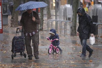 Pluja forta aquest dissabte a Terrassa (Vall&egrave;s Occidental). 