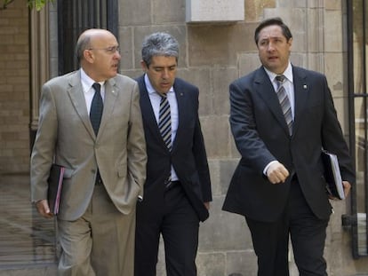 (De i a d) Los consejeros de Salud, Boi Ruiz; de Presidencia, Francesc Homs, y de Agricultura, Josep Maria Pelegrí, respectivamente.