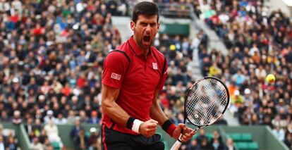 Djokovic celebra su victoria ante Thiem.