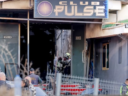 Vista exterior de la discoteca, este domingo en la ciudad de Kocani (Macedonia del Norte).