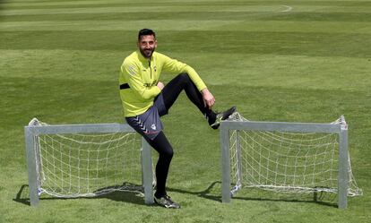 Tomeu Nadal, portero del Albacete Balompié, en la Ciudad Deportiva Andrés Iniesta, después de un entrenamiento.