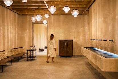 El Santuario Wellness & Spa de Abadía Retuerta, un edificio del siglo XII, se construyó en las antiguas caballerizas.