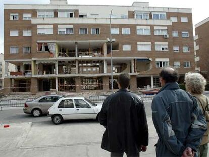 El edificio de la calle de Carmen Martín Gaite, en Leganés, donde se suicidaron los terrroristas.