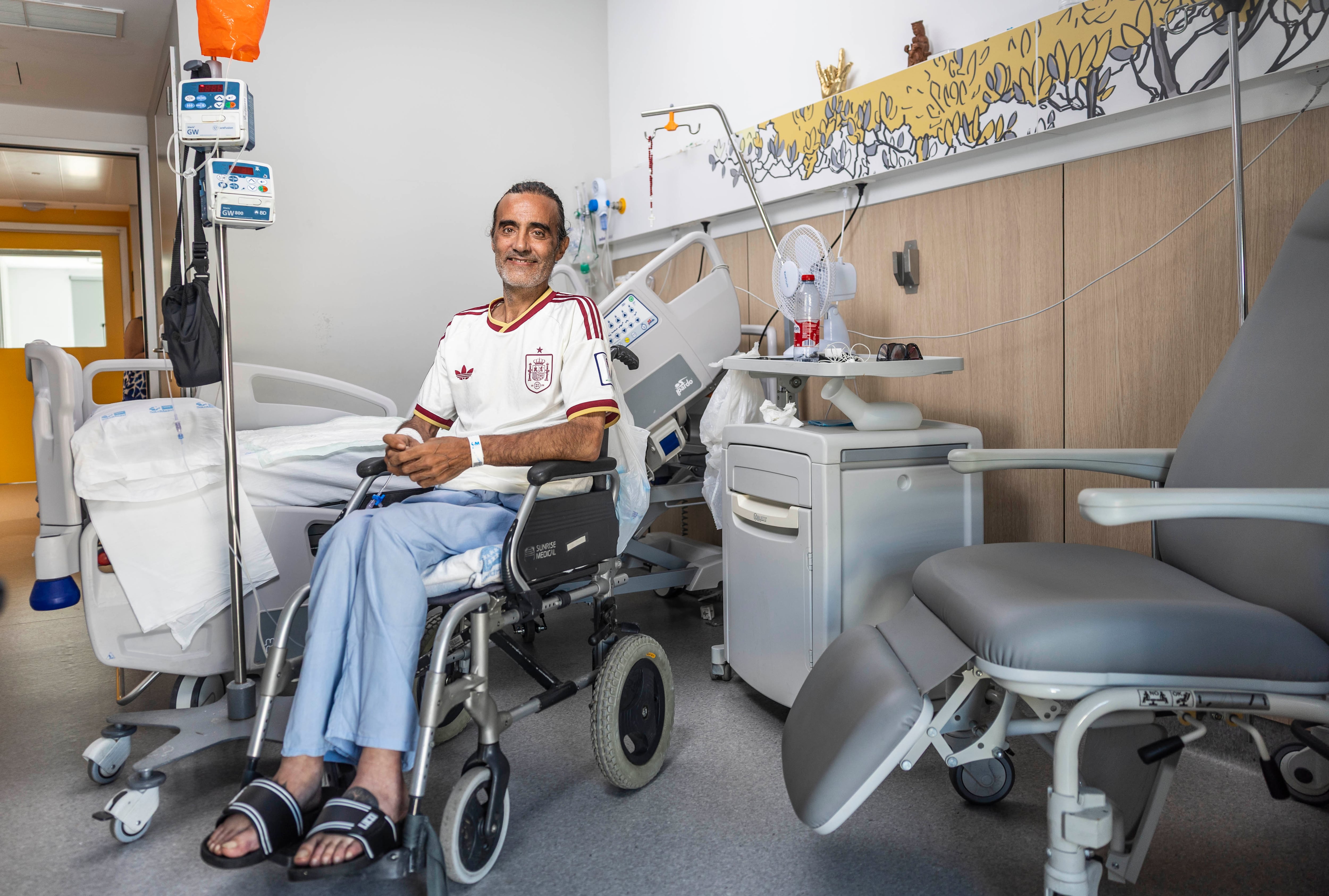 Javier del Río, en su habitación de la planta de Cuidados Paliativos del Hospital Gregorio Marañón, en Madrid.