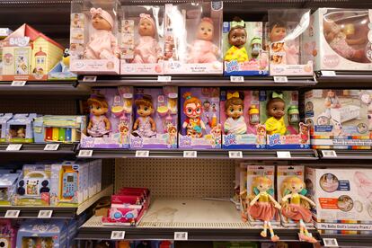 Juguetes en una tienda de Walmart, en Pleasanton (California, EE UU).