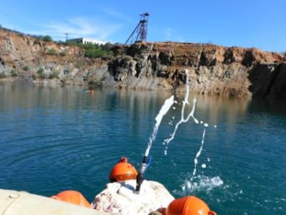 Una laguna andaluza esconde 80.000 metros cúbicos de gas que podrían liberarse de golpe