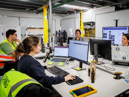 El equipo de formación continua de la planta de Amazon en Illescas (Toledo), el pasado mayo.